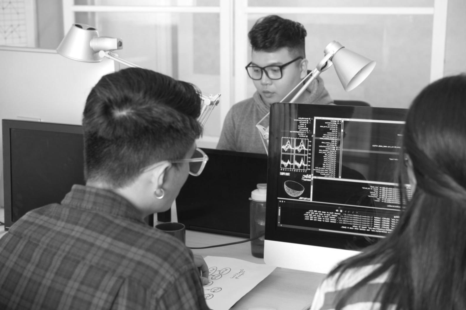 Interaktive Workshop-Umgebung für Datenbankmanagement-Übungen